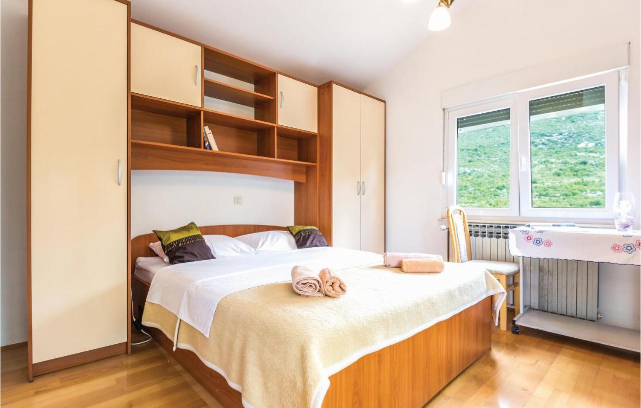 Gorgeous Home In Slivno With Wifi Exterior photo